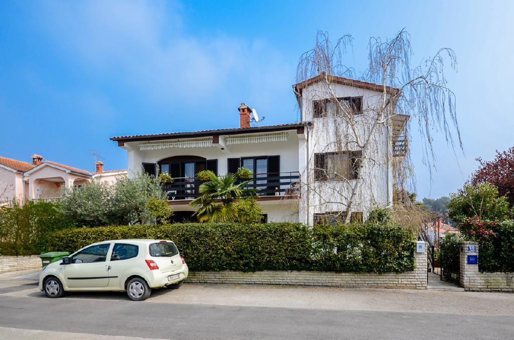 Apartments Zrinka 793 Porec Esterno foto